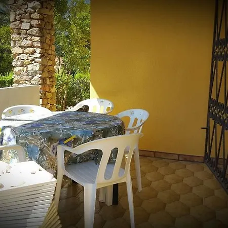 Maison Apartment *